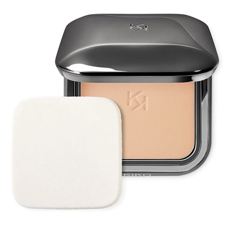 KIKO WEIGHTLESS PERFECTION WET AND DRY POWDER FOUNDATION SPF30 | كيكو بودرة مضغوطة مع عامل حماية من الشمس 30